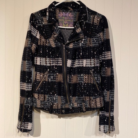 FREE PEOPLE | Boho Plaid Zip Up Jacket Size 6 - Picture 1 of 8